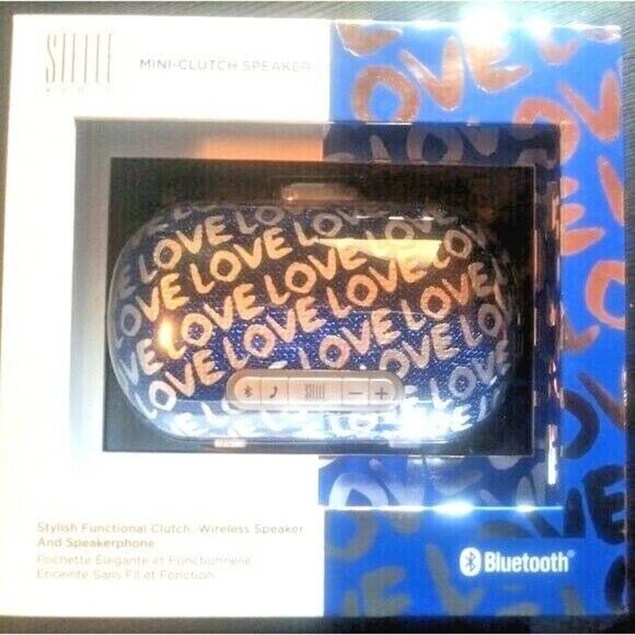 Stelle Audio Bluetooth Radio Blue LOVE Clutch Wireless Speaker with Speakerphone - Picture 1 of 4
